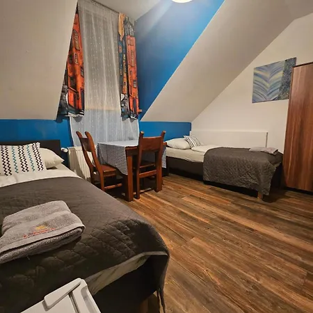 Ostoja Karkonoska ロッジ ポドグジン