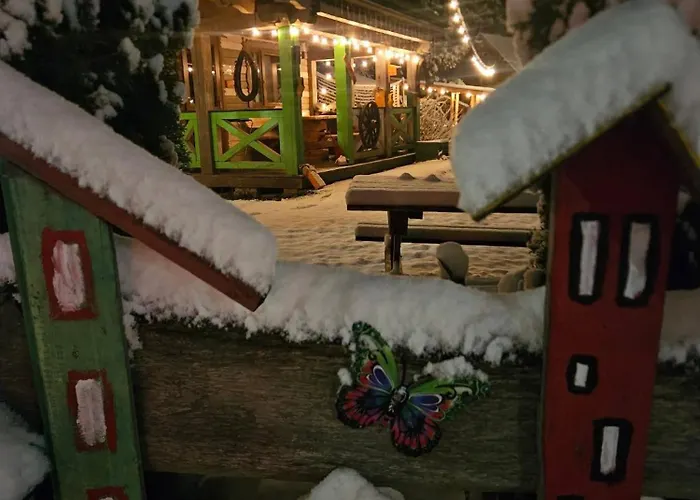 Деревянный коттедж Ostoja Karkonoska *